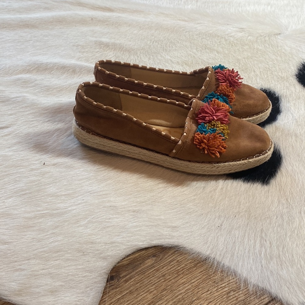 Sam Edelman Issa Espadrille flats in brown suede with multi-colored pom-poms - Picture 5 of 12